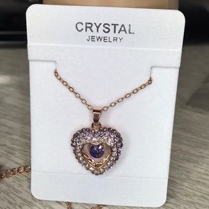 Jewelry - Stunning rose gold crystal jewelry heart necklace Jewelry - Stunning rose gold crystal jewelry heart necklace